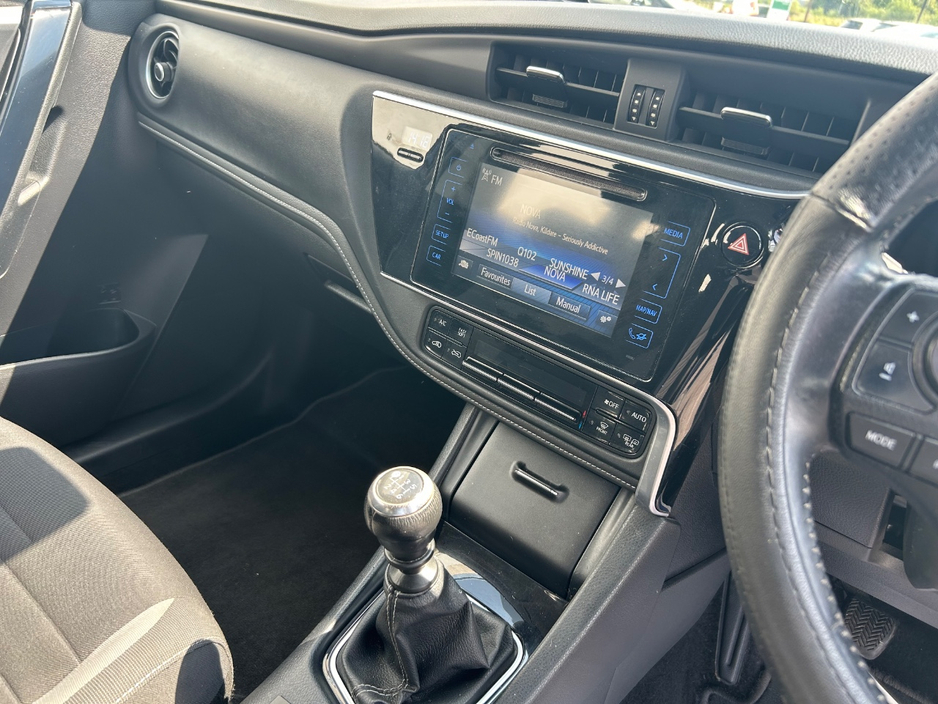 2018 Toyota Auris 1.4L Diesel For Sale Images