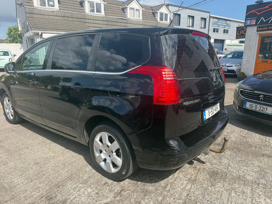 2011 Peugeot 5008 1.6L Diesel For Sale Images