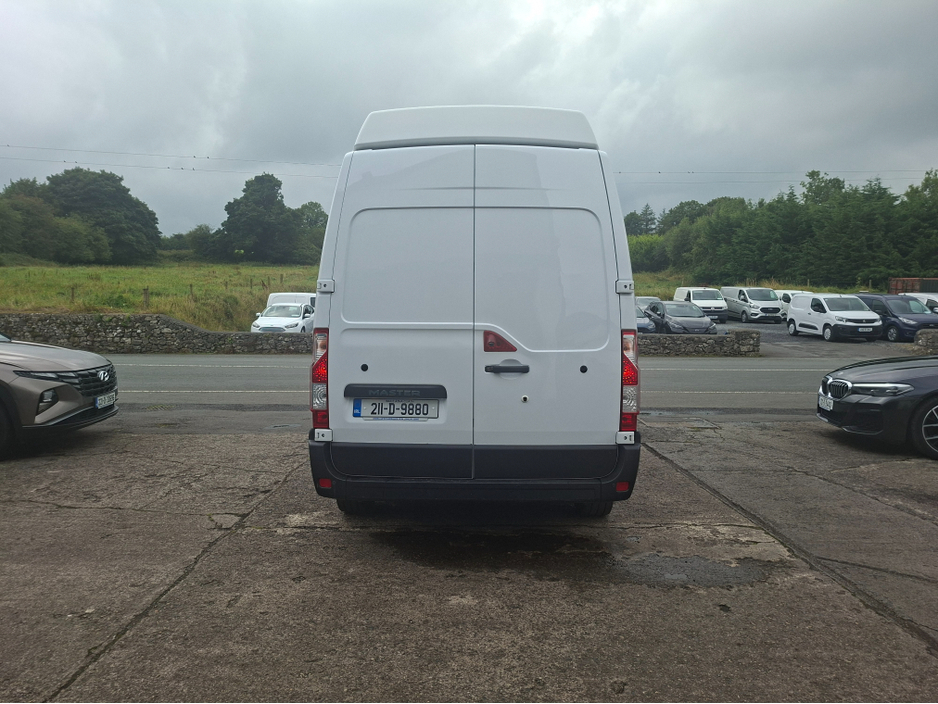 2021 Renault Master 2.3L Diesel For Sale Images