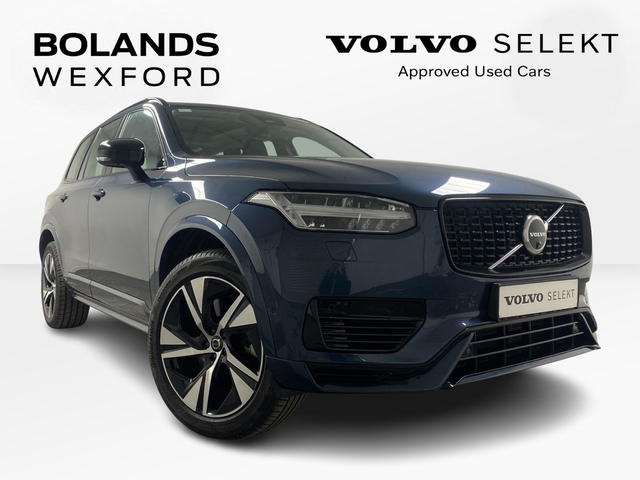 2023 VOLVO XC90 Denim Blue XC90 Plus Plug-in Hybrid (Dark Theme)