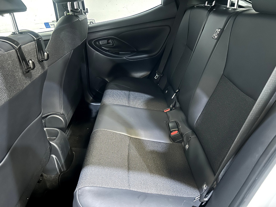 2025 Toyota Yaris 1.5L Petrol Hybrid For Sale Images