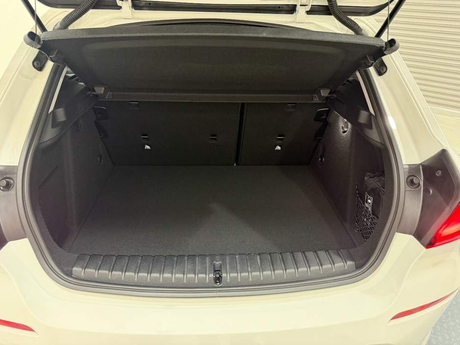 2022 BMW 1 Series 1.5L Diesel For Sale Images