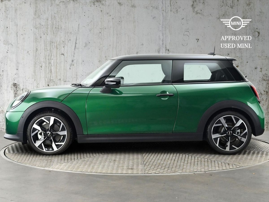 2024 MINI Hatch 1.5L Petrol For Sale Images