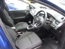 2022 Renault Captur 1L Petrol For Sale Images