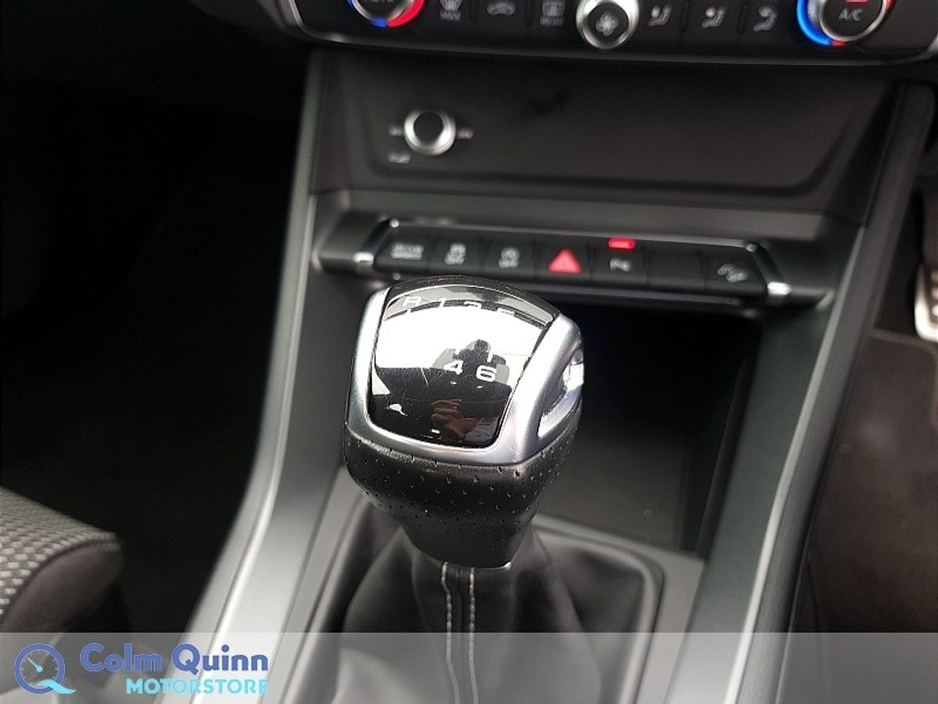 Audi Q3 Sportback S-LINE with Black Package - 2.0 TDI 150bhp - Audi Virtual Cockpit - 1 Owner From New *12 Month Warranty* — thumbnail 15