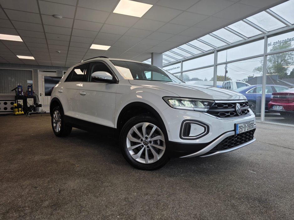 2025 Volkswagen T-Roc For Sale Images