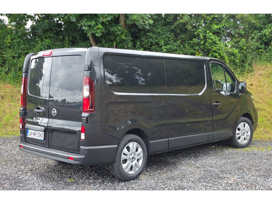 2024 Nissan Primastar 2L Diesel For Sale Images