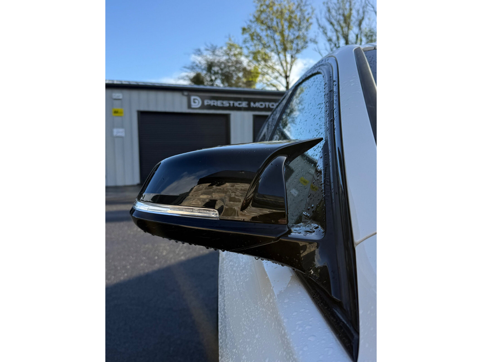 2013 BMW 3 Series 2L Diesel For Sale Images