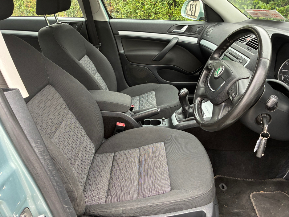 2011 Skoda Octavia 1.2L Petrol For Sale Images