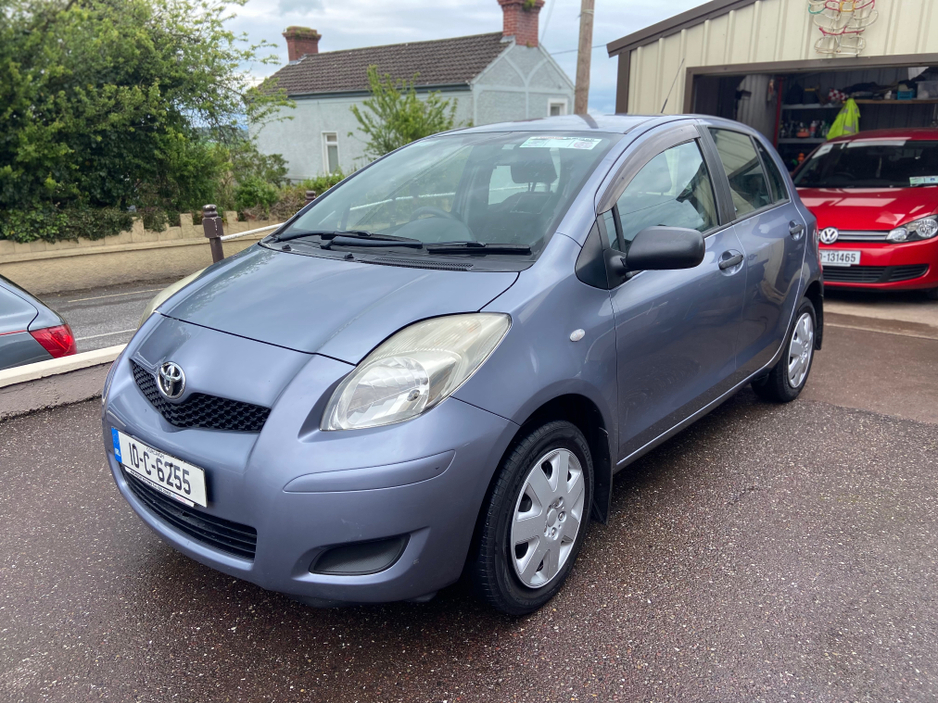 2010 Toyota Yaris 1L Petrol For Sale Images