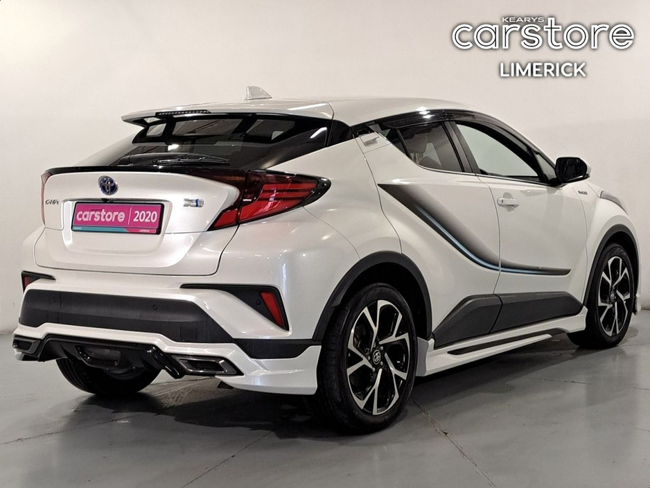 Toyota C-HR 1.8 HYBRID — thumbnail 3