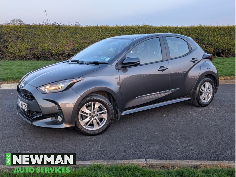 2022 Toyota Yaris 1L Petrol For Sale Images