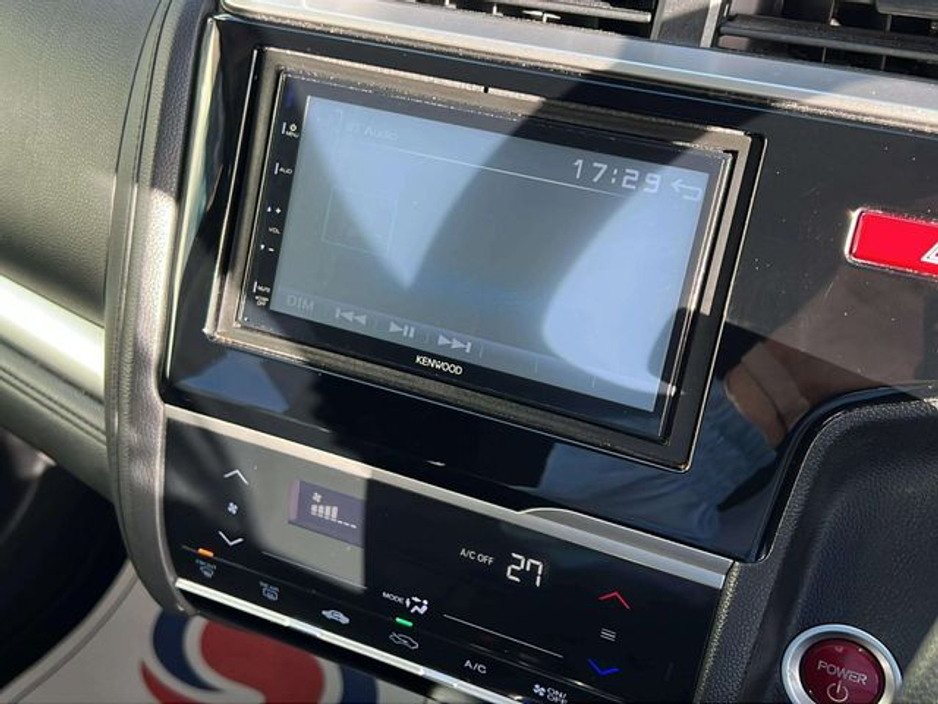 Honda Fit GP5 Hybrid 5DR Auto — thumbnail 15