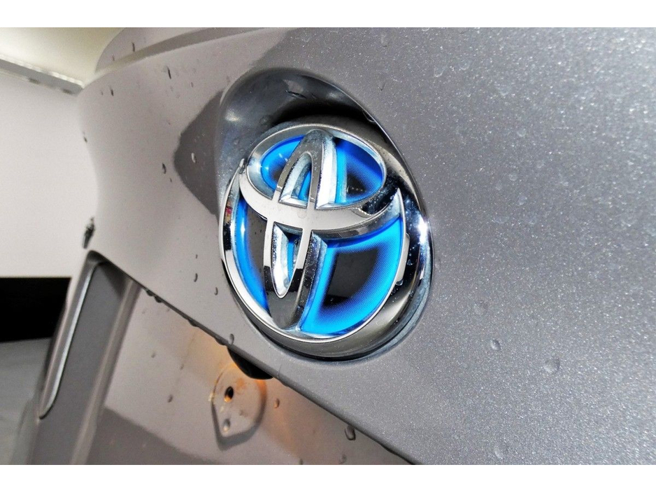 Toyota C-HR 1.8 HYBRID *HALF LEATHER*360 PAN CAM*PARK SENSORS* — thumbnail 25