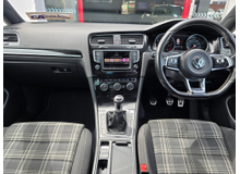 2016 Volkswagen Golf 2.0L Diesel For Sale Images