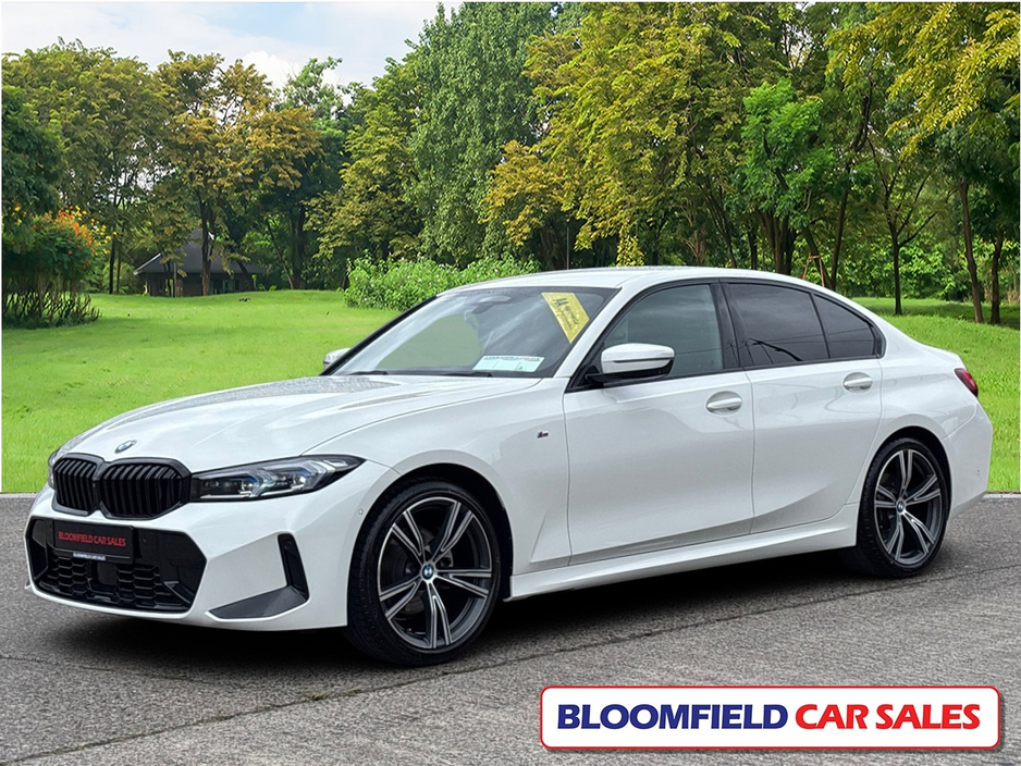 BMW 3 Series ** DEPOSIT TAKEN** 320D MSPORT , AUTO // ULTRA LOW MILEAGE — thumbnail 3