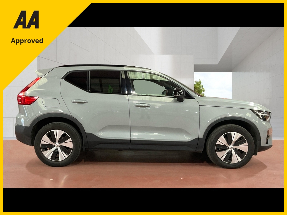 2023 Volvo XC40 1.5L Petrol Plug-in Hybrid For Sale Images