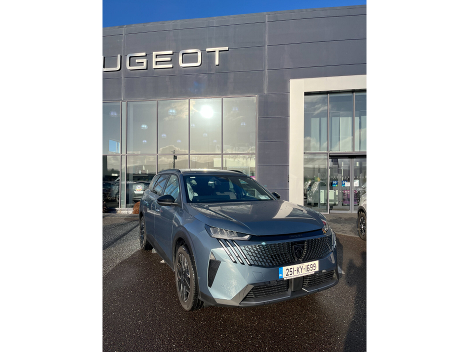2025 Peugeot 5008 For Sale Images