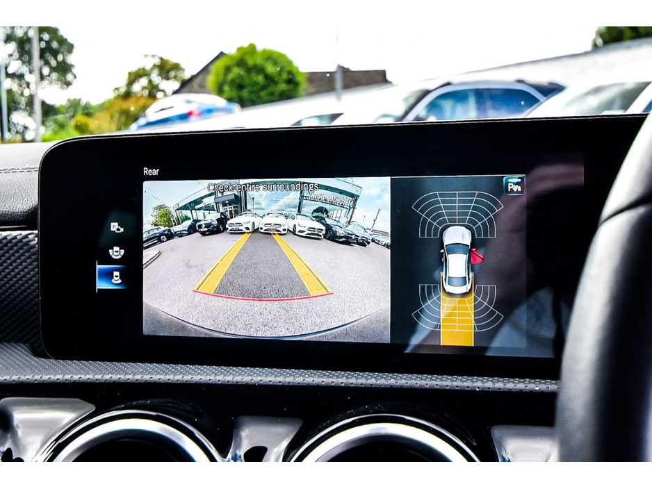 Mercedes-Benz CLA Class 200d Progressive Auto — thumbnail 17