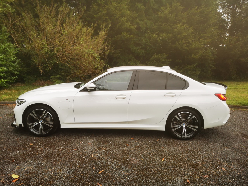2021 BMW 3 Series 2L Petrol Plug-in Hybrid For Sale Images