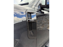 2026 Land Rover Defender 3L Diesel For Sale Images