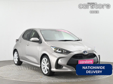 Toyota Yaris 1.8 HYBRID X Auto