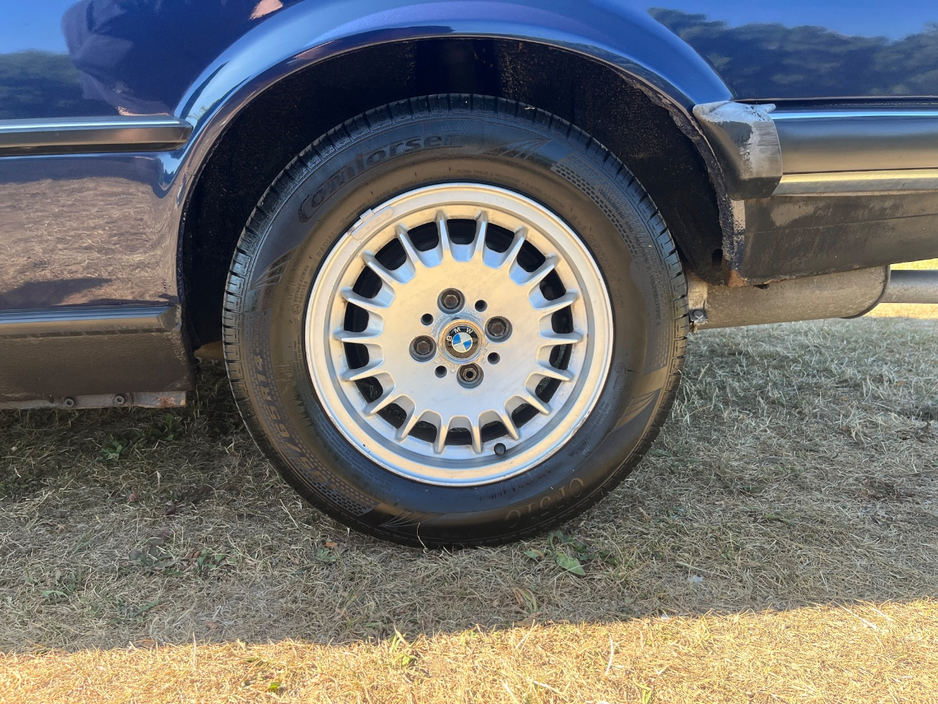 1987 BMW 3 Series 2.5L Petrol For Sale Images