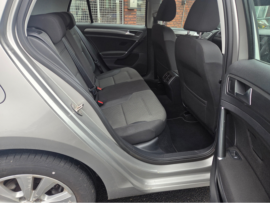 2019 Volkswagen Golf 1L Petrol For Sale Images