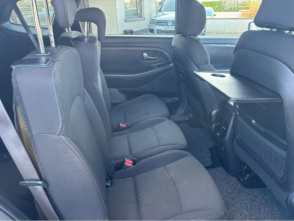 2018 Kia Carens 1.7L Diesel For Sale Images