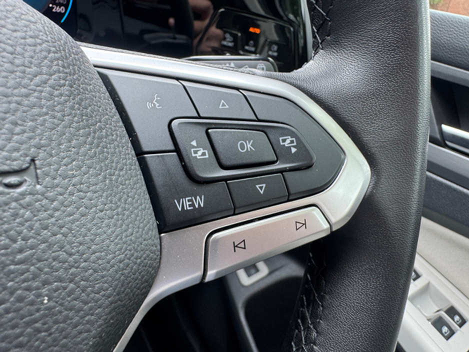 2023 Volkswagen Golf 1.4L Hybrid For Sale Images