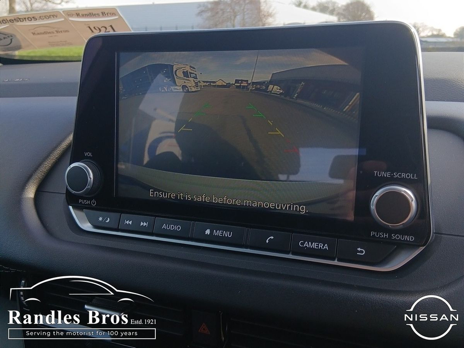 Nissan Qashqai 1.3 PET SV — thumbnail 18