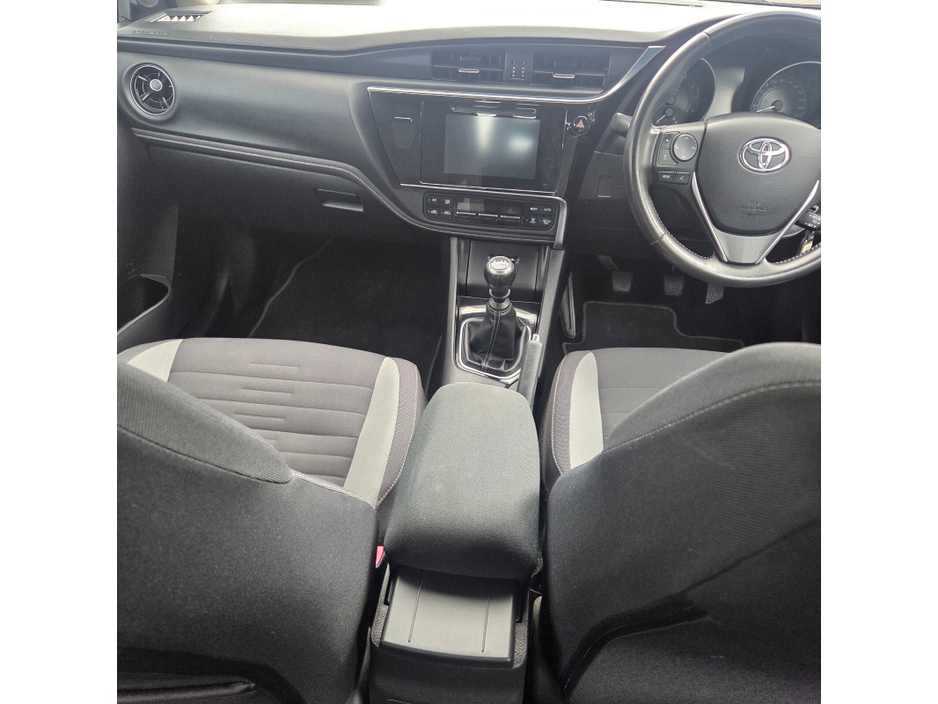 2016 Toyota Auris 1.2L Petrol For Sale Images