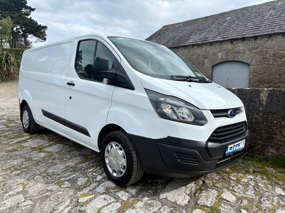 2023 Ford Transit Custom