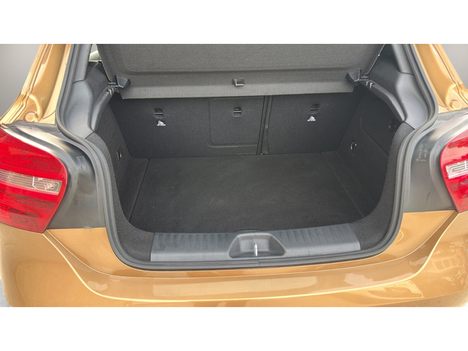 2013 Mercedes-Benz A Class 1.6L Petrol For Sale Images