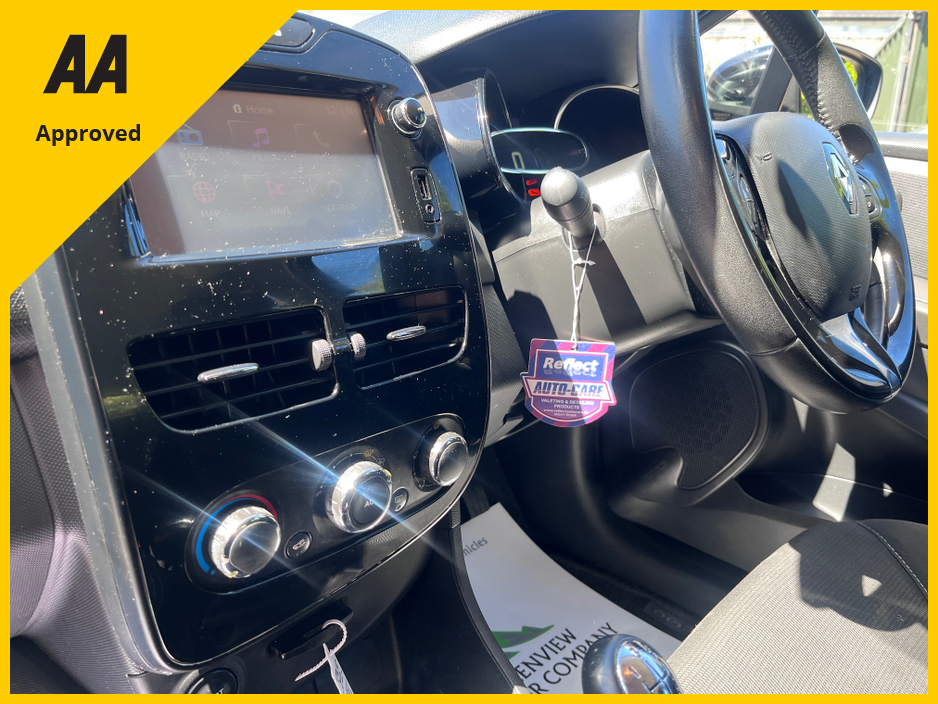 2015 Renault Clio 1.1L Petrol For Sale Images