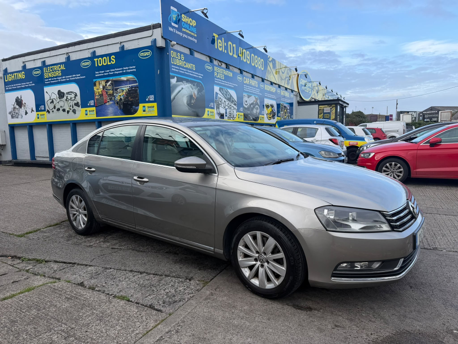 2012 Volkswagen Passat 2L Diesel For Sale Images